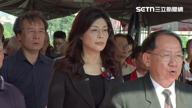 他喊：投給國民黨XXX，就是支持鄭麗文！