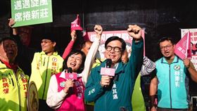 陳其邁說，蘇巧慧是最合適下個階段新北市市長的人選！不過蘇巧慧打趣說道「照片可以漂亮一點！」（圖／翻攝自陳其邁臉書）