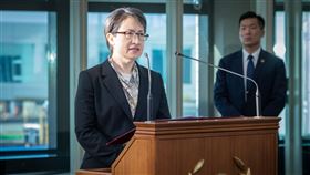 副總統蕭美琴昨日現身歐洲議會，並以台灣副總統的身分於「對中政策跨國議會聯盟（IPAC）峰會」發表專題演說，9日清晨搭機返抵國門，並發表機場談話。（圖／總統府提供）