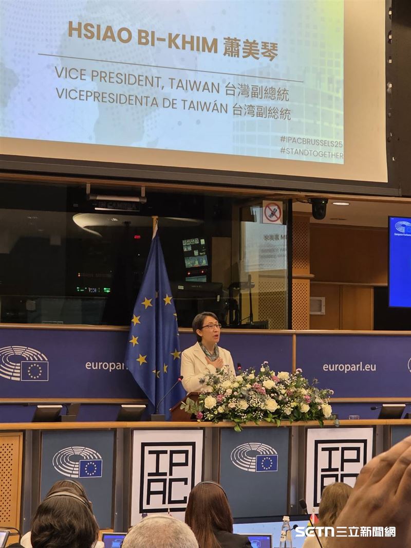 與會者之一的台灣人Hello Taiwan執行長江明信，他透露，現場所有人都不知道副總統蕭美琴會到場並發表演說，所以看到她出現時，第一時間都是相當驚訝的，接著的反應是感動和支持。（圖／受訪者提供）