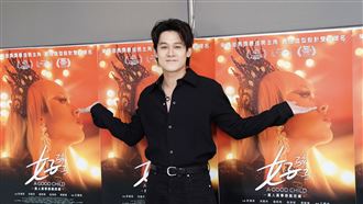 入圍金馬影帝！星國男神瘦11KG成變裝皇后