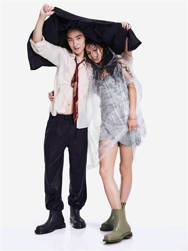 Dr. Martens「 1460 Rain Boot」雨鞋系列。（圖／品牌業者提供）