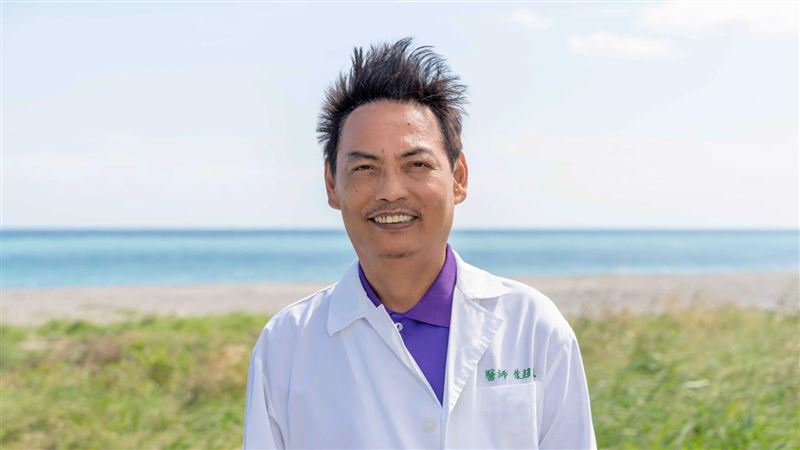 「超人醫師」徐超斌逝!衛福部長允諾1句話