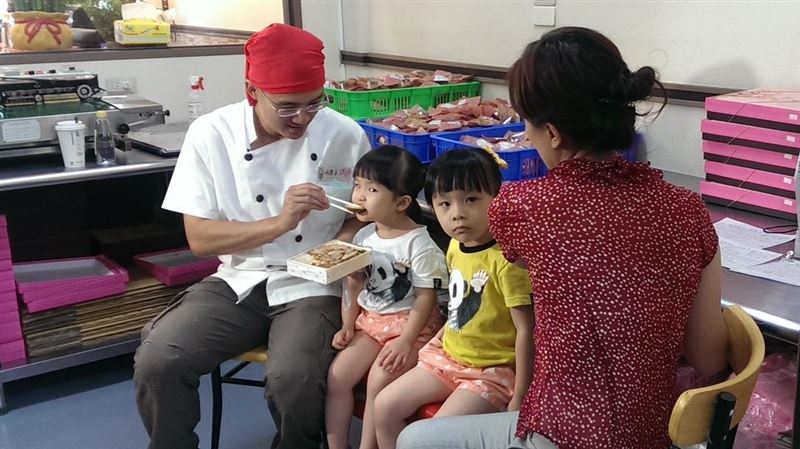 為愛女研發甜點 慈父11年有成奪金商獎