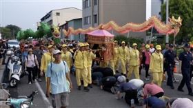 白沙屯三媽贊境南投市區。（圖／寶島神很大）