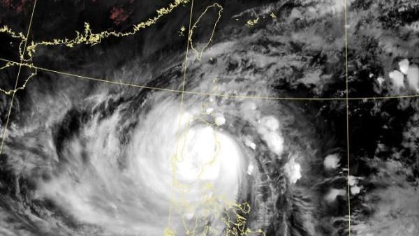 鳳凰北轉襲台會多可怕?鄭明典點出1關鍵