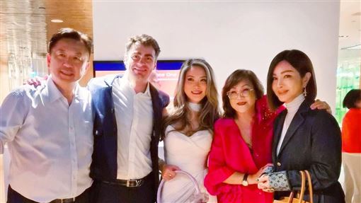 瓊瑤女星愛女嫁洋尪　歸寧宴都是藝界大咖