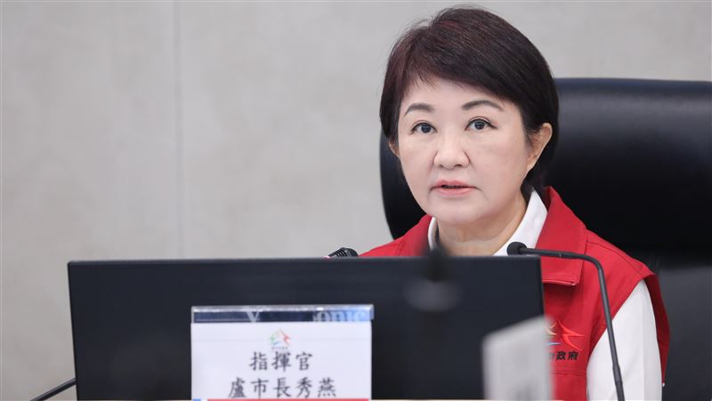 盧秀燕宣布放假「當下無風雨」KTV秒客滿