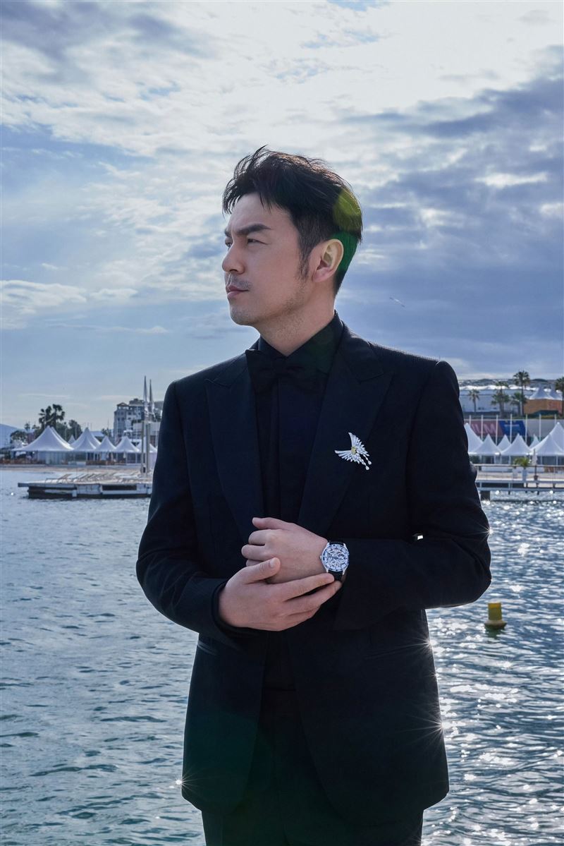 雷佳音邀約劇本不斷。（圖／LiTV、雷佳音工作室提供）