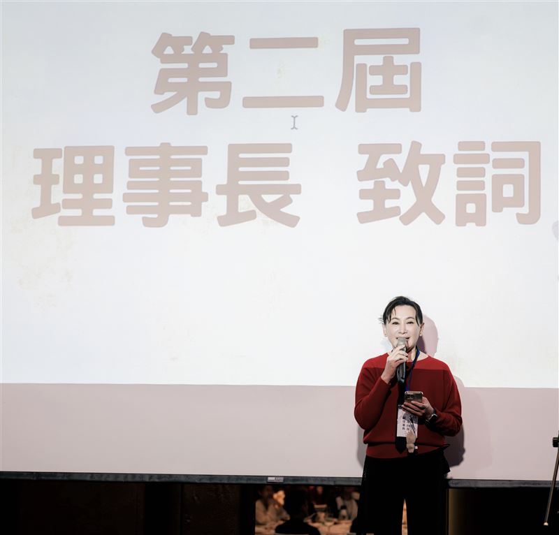 金鐘影帝陳亞蘭太猛!突宣布「驚人身分」不藏了 捐6位數善款助花蓮