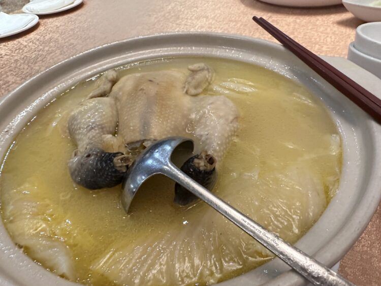 冬季進補|當心越補越傷身!中醫師:6種人進補需「停、看、聽」。(圖/醫健新聞網提供)