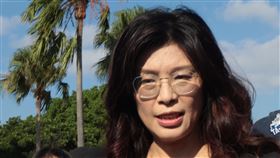 國民黨主席鄭麗文赴馬場町秋祭（1）國民黨主席鄭麗文8日下午出席統派社團台灣地區政治受難人互助會在馬場町紀念公園舉行的「五○年代白色恐怖秋祭追思慰靈大會」，鄭麗文於會後受訪。中央社記者李雅雯攝 114年11月8日