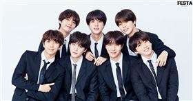 防彈少年團（BTS）的〈Spring Day〉、〈Dynamite〉與〈Boy With Luv〉被列入「救命歌單」。（圖／翻攝自 BTS Official 臉書）