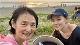 譚艾珍家中感受劇烈地震，當時女兒歐陽靖帶著兒子新醬剛好飛往日本鳥取。（圖／翻攝自譚艾珍臉書）