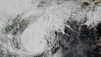 鳳凰開始北轉撲台！專家曝重整順利恐增強