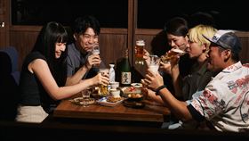 燒鳥名店fumée主廚跨刀！inari Izakaya驚喜變身「福岡串燒居酒屋」。（圖／品牌業者提供）  