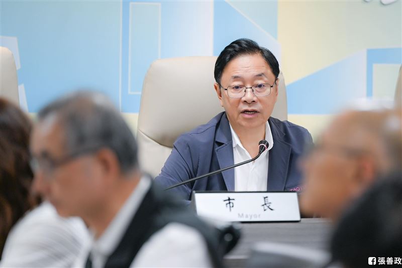 桃園市長張善政拍板11日停班停課一天，罕見和北北基不同調。（圖／張善政臉書）