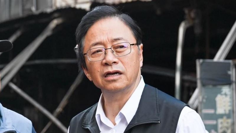 張善政宣布桃園明停班停課。（圖／張善政臉書）