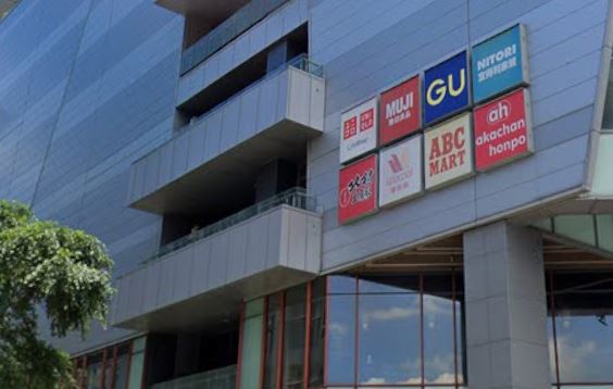 2018年開業，位於秀泰生活樹林店的GU，將在今年12月7日結束營業。（圖／翻攝自Google街景）