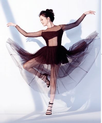 世人忘不了劉真！她曾曝光與辛龍疼女兒往事、也為親愛女讀詩催淚。（圖／時報出版提供）