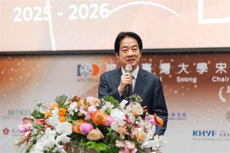 總統賴清德宣布啟動「333諾貝爾計畫」，目標在未來30年內，讓台灣於物理、化學、醫學三大領域中，至少新增三位諾貝爾獎得主（圖／總統府提供）