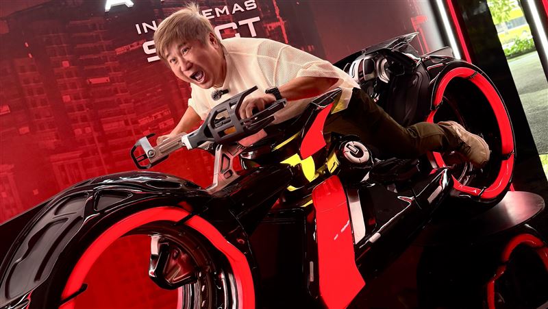 胡瓜極樂私密照流出 女伴身分曝光是她