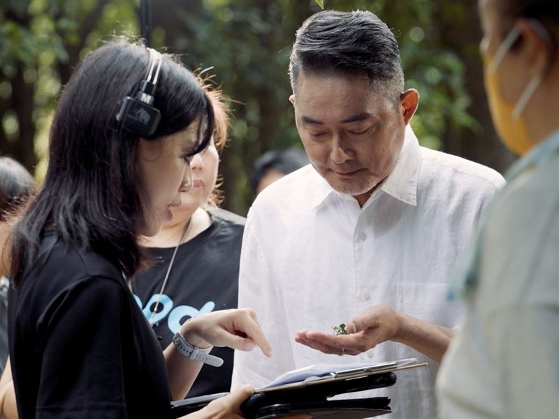 江國賓首度代言牛樟芝品牌。（圖／三立）