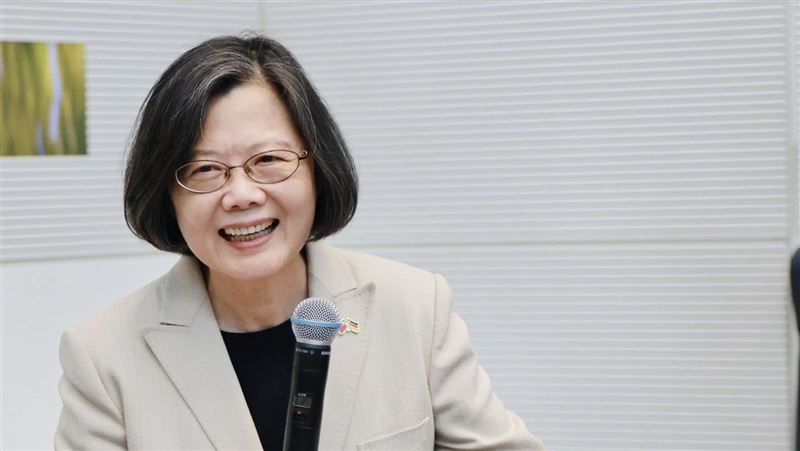 了解中國經濟發展現況 小英曝對台兩助益