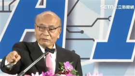 工總第79屆工業節大會登場，潘俊榮以連珠笑話炒熱會場氣氛。（圖／三立新聞） 