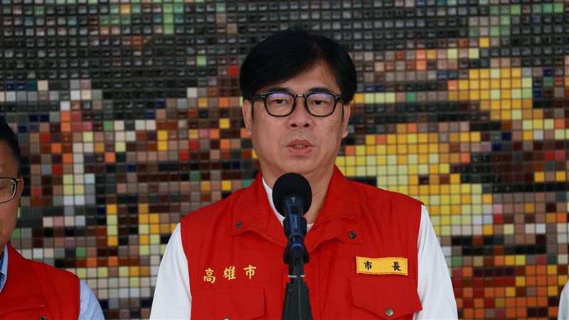 高雄議會藍營攻佔主席台!陳其邁發聲了