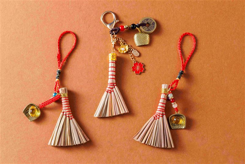 東勢庄文化協會「盒裝香茅小掃把」。（圖／活動單位提供）