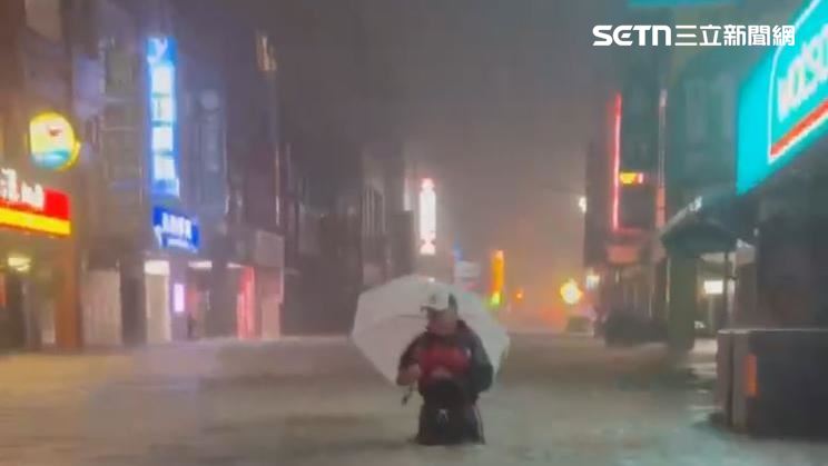 宜蘭,蘇澳,軌道,汪洋,大雨,淹水（圖／民眾提供）