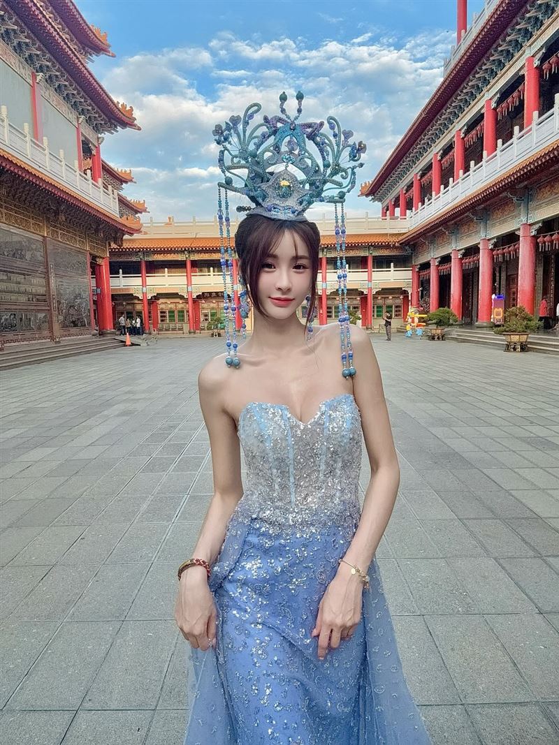 有「最辣禮生」之稱的高挑超人氣模特兒雪岑。（圖／翻攝自IG @snowy_175cm）