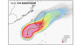 鳳凰颱風的雨量驚人，台灣多處受到影響。（圖／翻攝自林老師氣象站臉書）