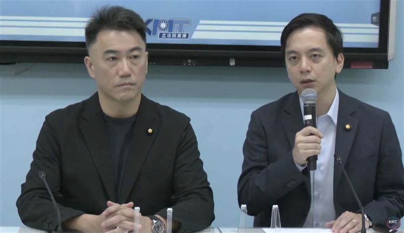 林沛祥、牛煦庭談及中國針對沈伯洋的鎮壓，稱總統應考慮拿掉中國「境外敵對勢力」的定義。（圖／翻攝畫自國民黨立院黨團YT）