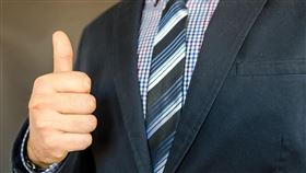 僑生超神！台灣企業瘋搶多語人才！僑生憑藉跨文化溝通與高敬業度，成台灣國際化「最強外掛」。三澧讚「能力輾壓」、SKM樂園靠僑生「創意炸裂」吸客！僑委會i就業助攻留臺，企業一天鎖定10人，你還不搶？（示意圖／PIXABAY）