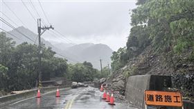 土坂國小今日下午12時40分起停班停課。（圖／取自土坂vusam文化實驗小學臉書）