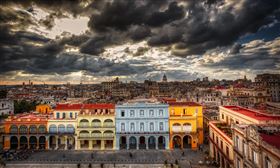 古巴的旅遊業在2016年，創下400萬人次的驚人數字，而此後更不斷成長，在2018年達到高峰，將近500萬人次。（示意圖／PIXABAY）