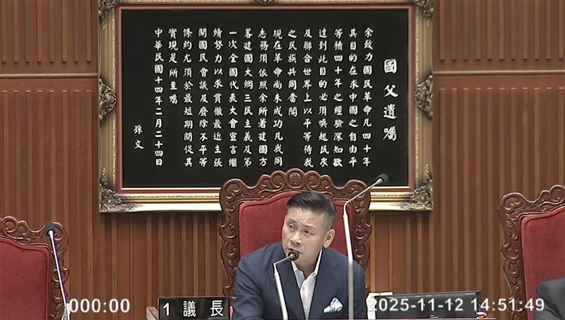 北市議長戴錫欽裁定，明年度總預算暫擱。（圖／翻攝畫面）