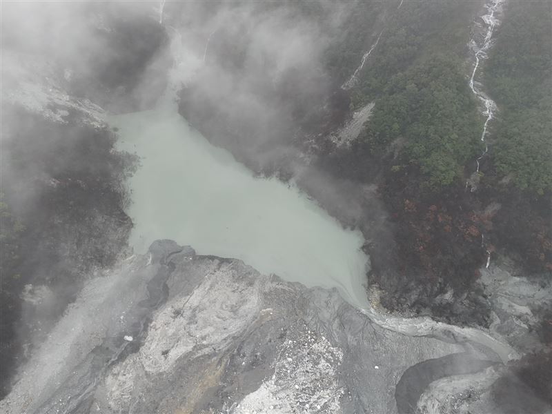 馬太鞍溪堰塞湖水位下降9.3公尺。（圖／林保署花蓮分署提供）