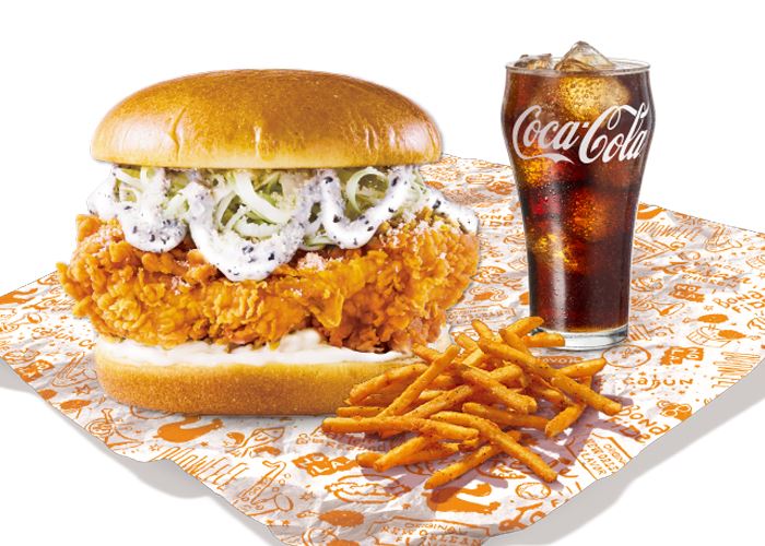 Popeyes布里歐松露雞腿堡餐。（圖／品牌業者提供）