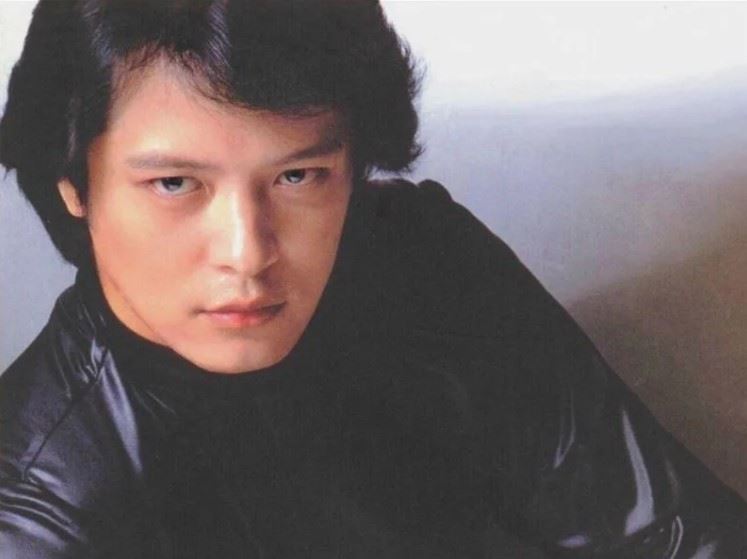 被譽為華語歌壇「偶像始祖」的劉文正曾於2023年被爆出烏龍死訊。（圖／翻攝自微博）