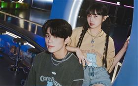 簡廷芮被指與男星王品澔互動親暱，引發外界聯想（圖／翻攝自IG @dewichien）