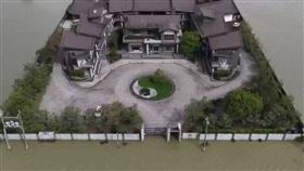 宜蘭,冬山鄉,泉月樓行館,空拍,防水閘門,淹水。（圖／翻攝宜蘭冬山泉月樓行館 Apex Villa）