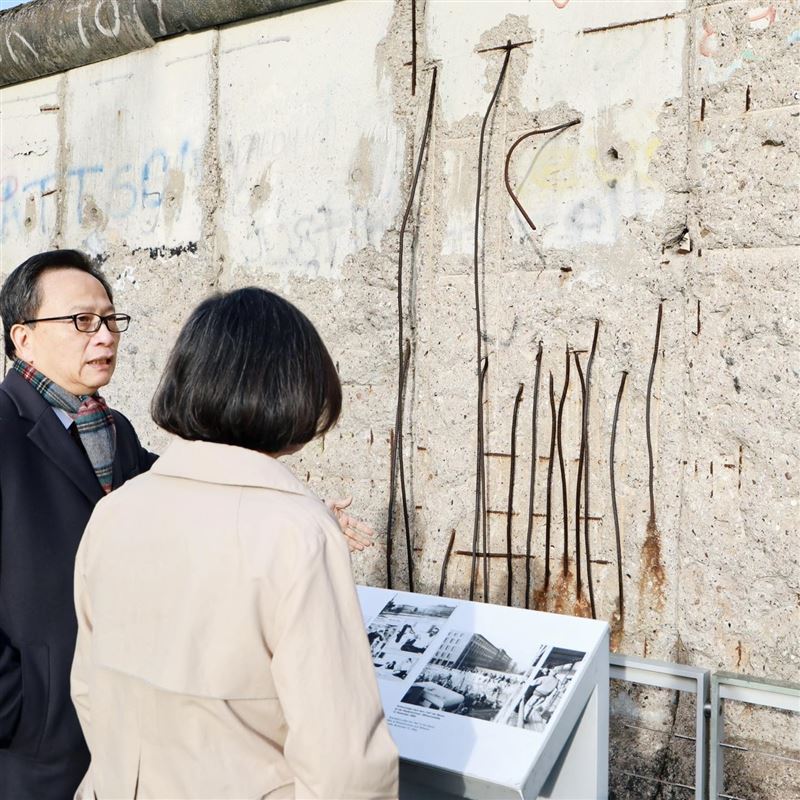 蔡英文參訪德國柏林圍牆（圖／翻攝自蔡英文 Tsai Ing-wen臉書）