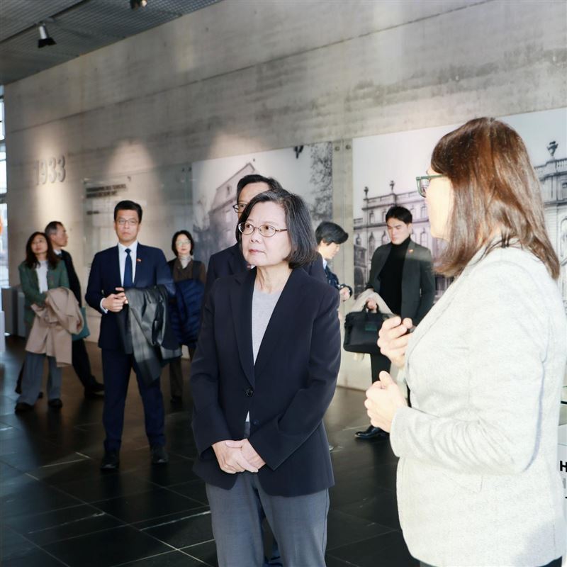 蔡英文參訪德國柏林圍牆（圖／翻攝自蔡英文 Tsai Ing-wen臉書）