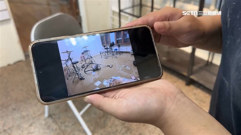 一樓音樂教室內的慘況