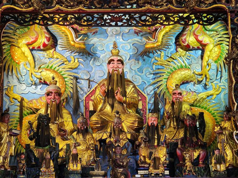 基隆《悟玄宮》神助台灣隊奪2024世界12強冠軍，王禪老祖鬼谷子指示林總幹事她做這一件事特製《必勝旗》與《Team Taiwan 勝》的必勝毛巾到東京現場應援太威。（圖／記者鍾志鵬攝影）