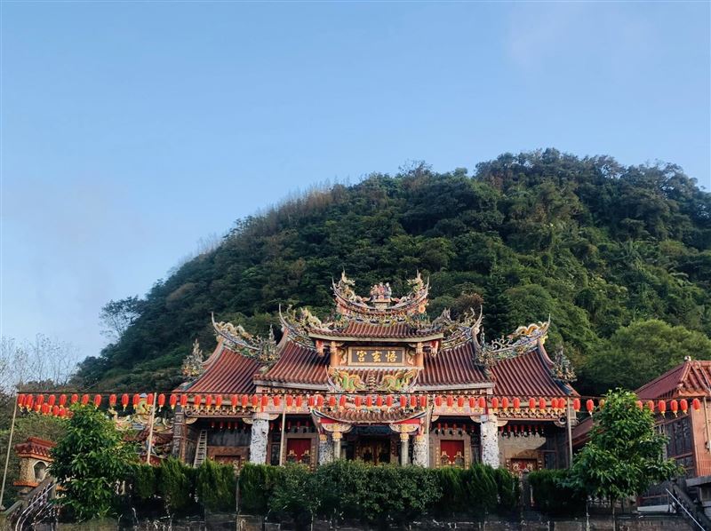 基隆《悟玄宮》神助台灣隊奪2024世界12強冠軍，王禪老祖鬼谷子指示林總幹事她做這一件事特製《必勝旗》與《Team Taiwan 勝》的必勝毛巾到東京現場應援太威。圖為悟玄宮現在樣貌。（圖／林美玲總幹事提供）