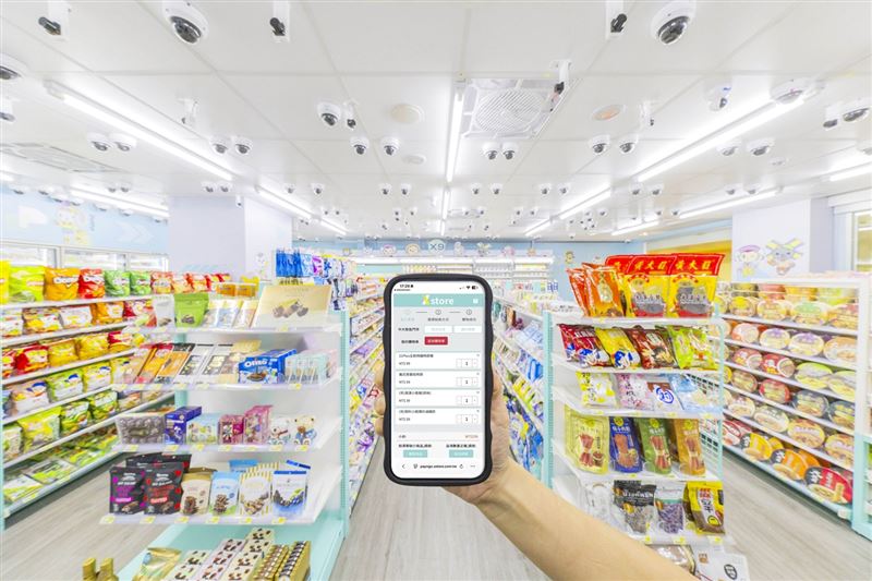 7-ELEVEN全新店型「X-STORE 9」進駐中央大學。(圖／7-ELEVEN提供）